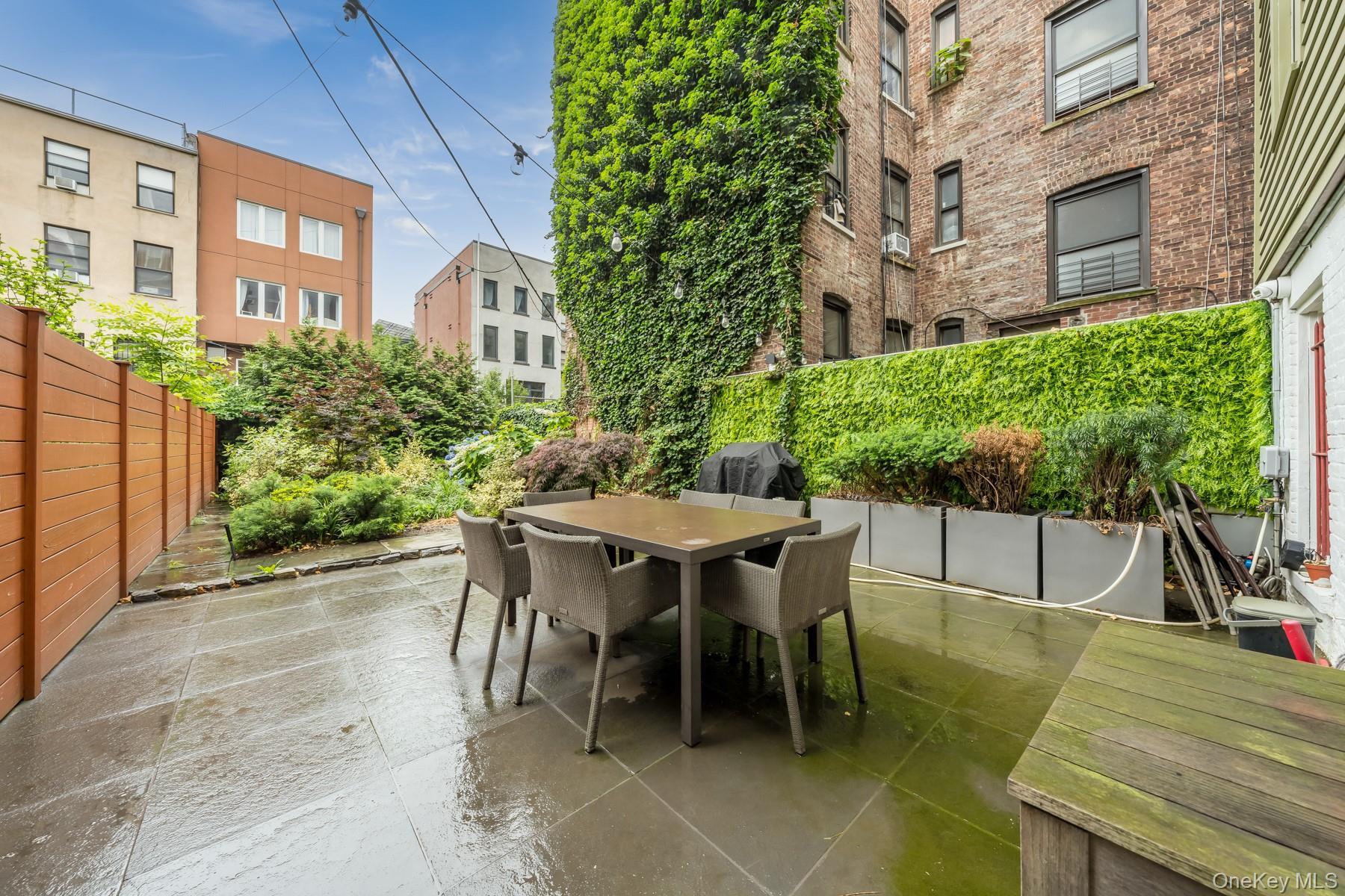 Single Family 128th  Manhattan, NY 10035, MLS-960656-24