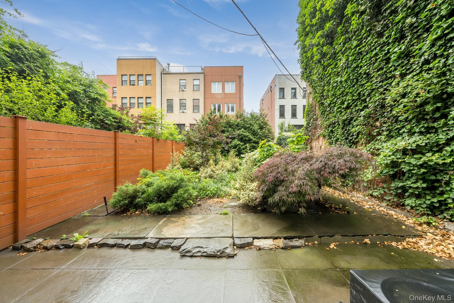 Single Family 128th  Manhattan, NY 10035, MLS-960656-25