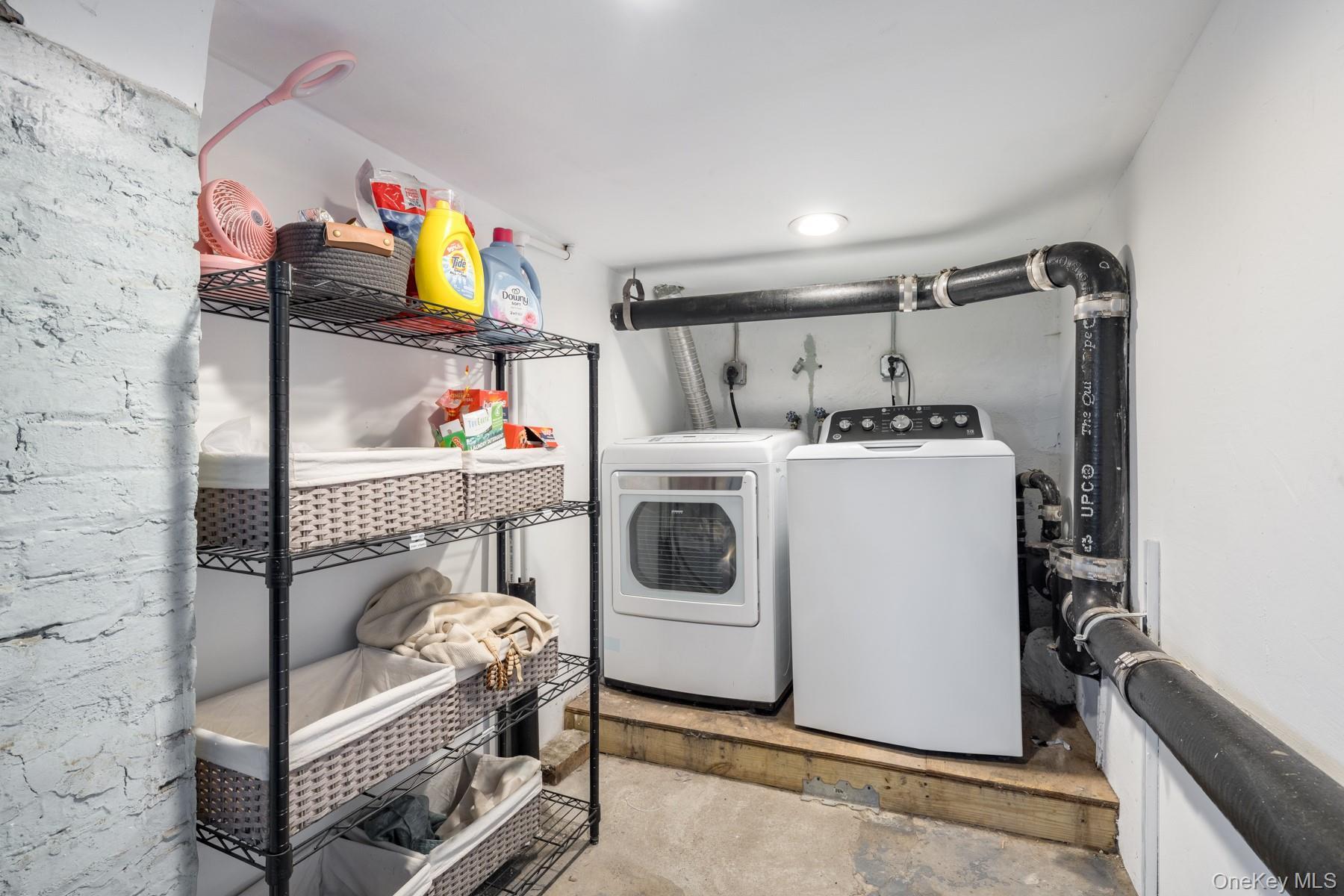 Single Family 128th  Manhattan, NY 10035, MLS-960656-27