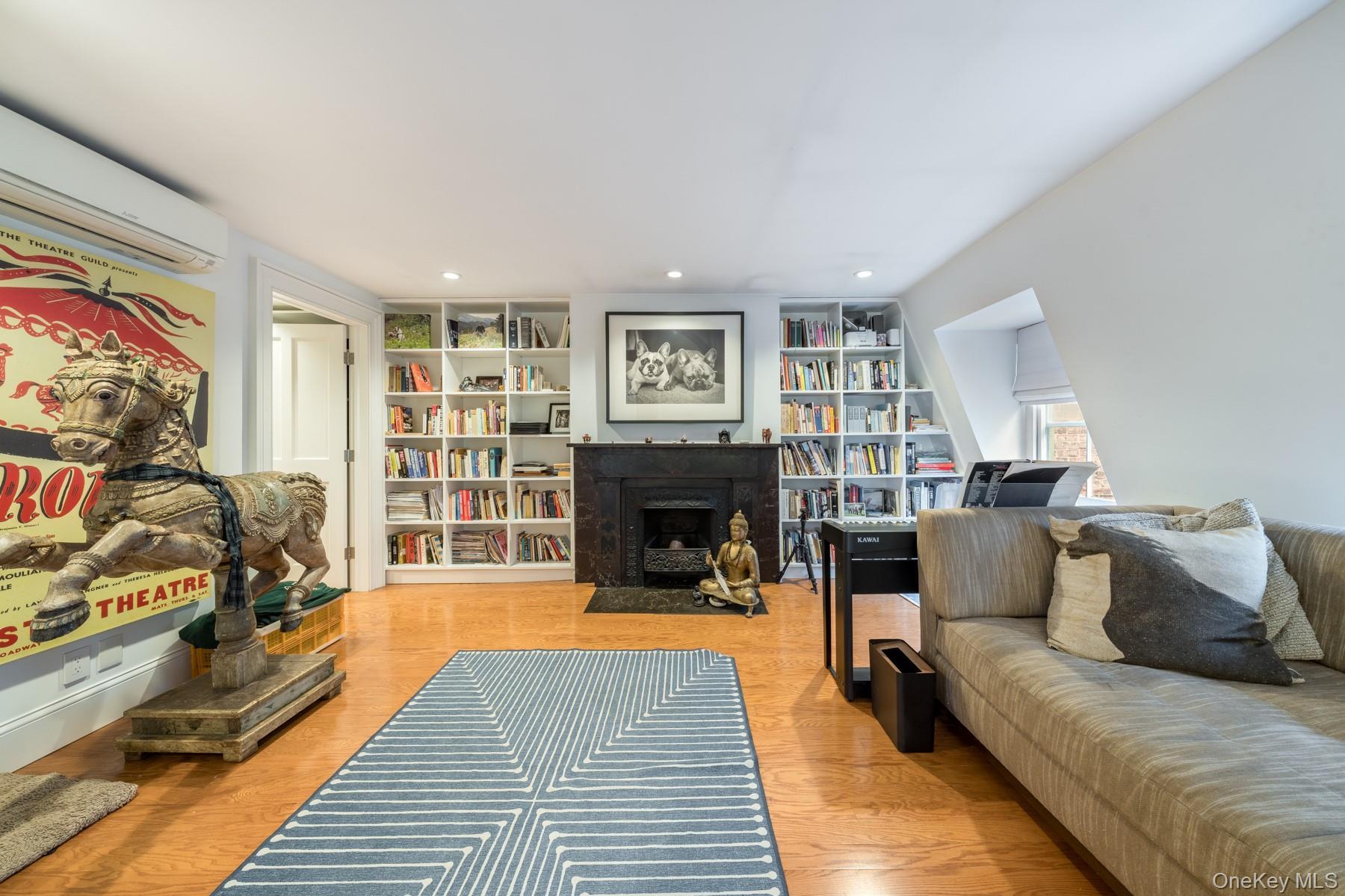 Single Family 128th  Manhattan, NY 10035, MLS-960656-40