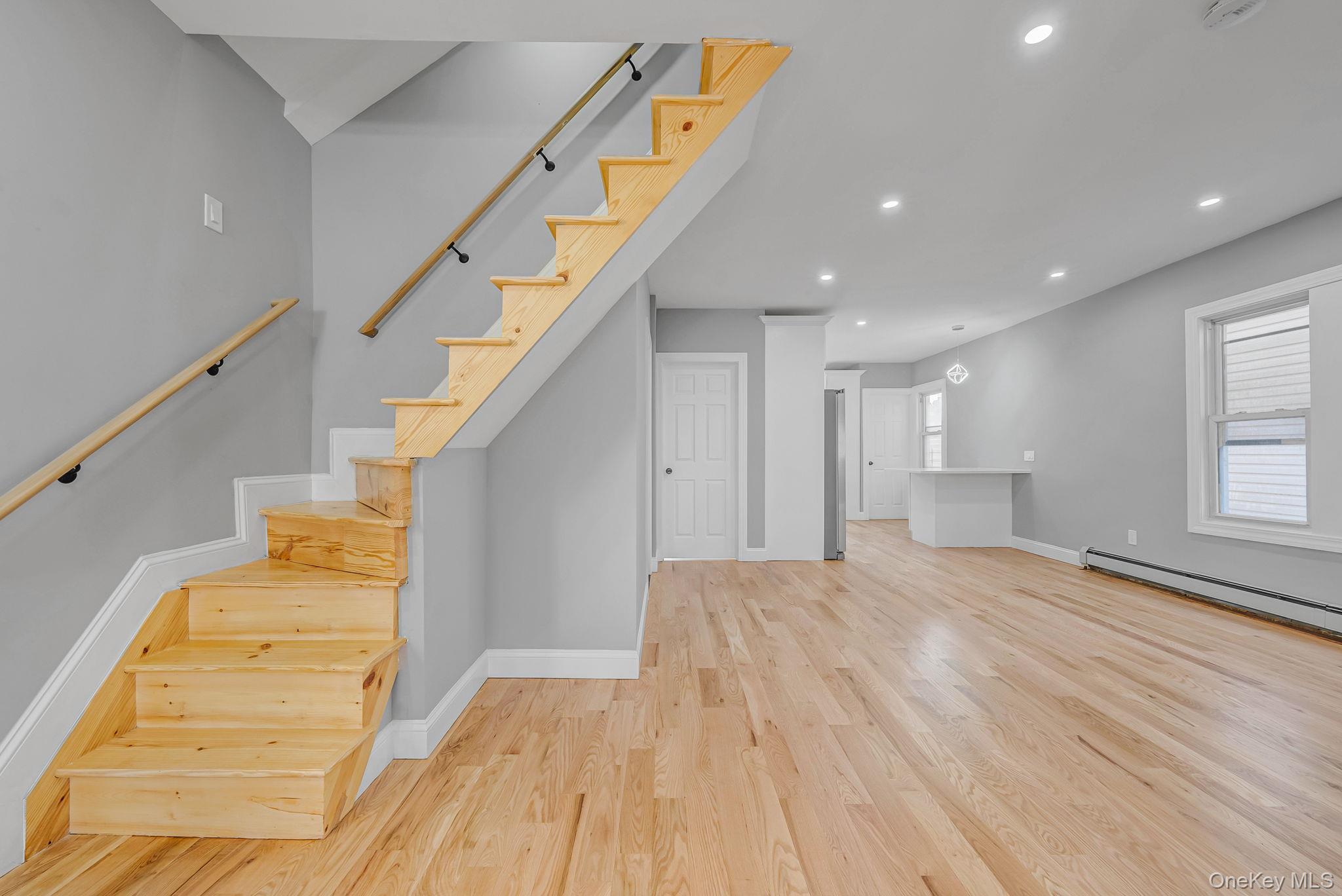 Single Family 119th  Queens, NY 11434, MLS-960663-8