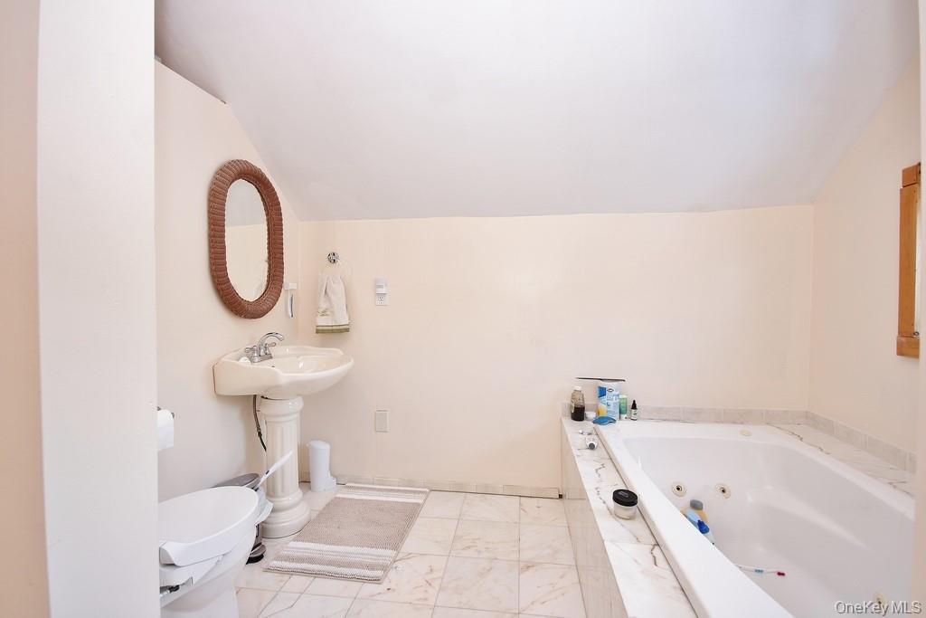 Single Family Black Meadow  Orange County, NY 10918, MLS-960665-43