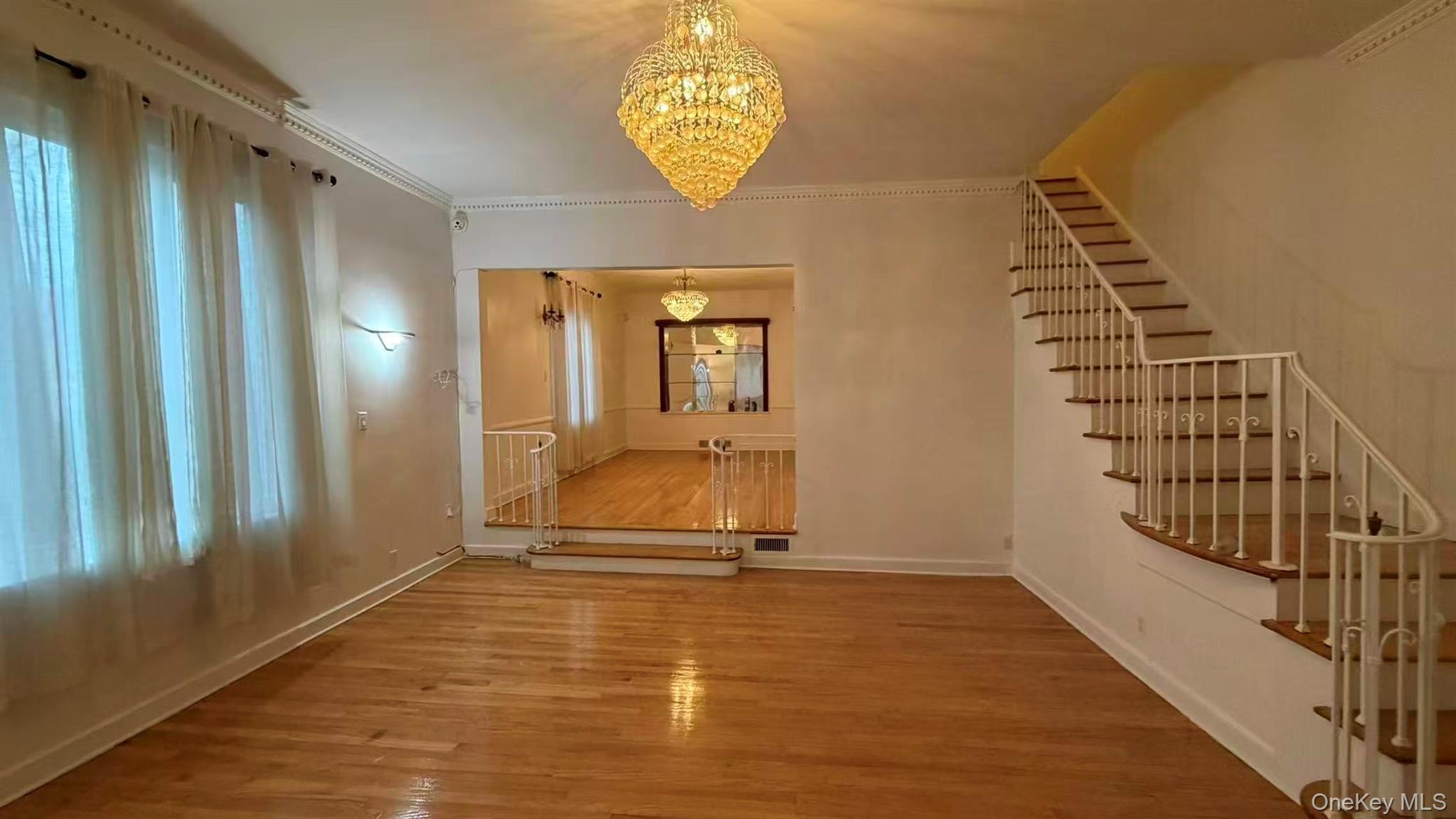 Single Family 75th  Queens, NY 11375, MLS-960688-4