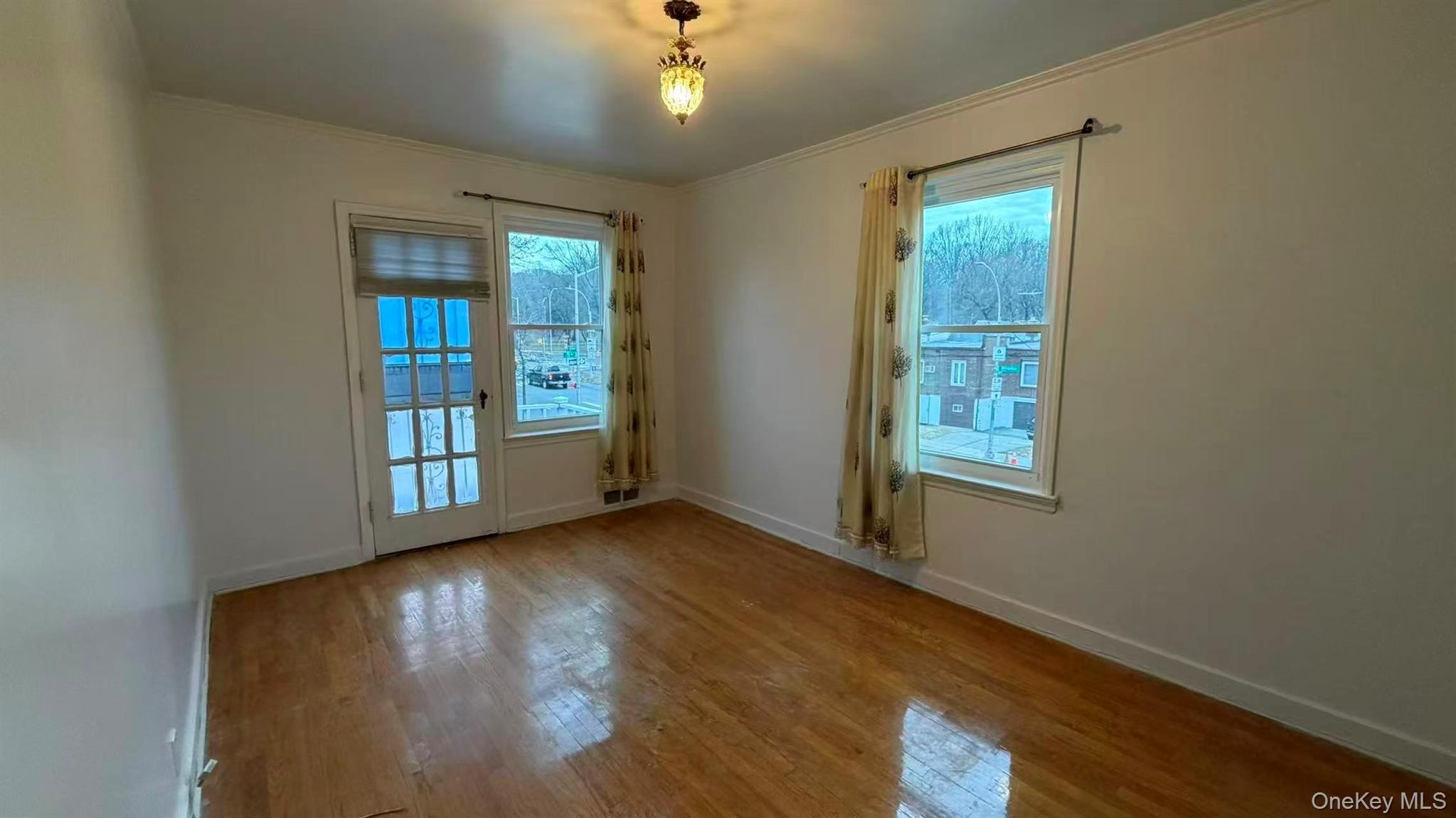 Single Family 75th  Queens, NY 11375, MLS-960688-7