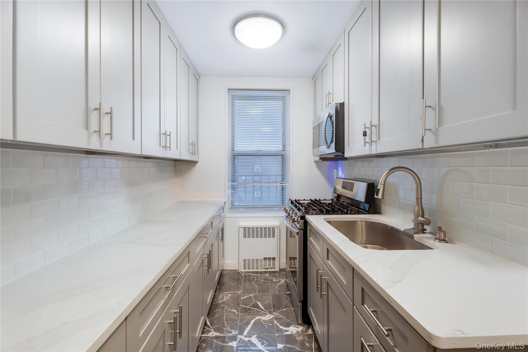 Coop Bragg Brooklyn, NY 11229, MLS-960716-3