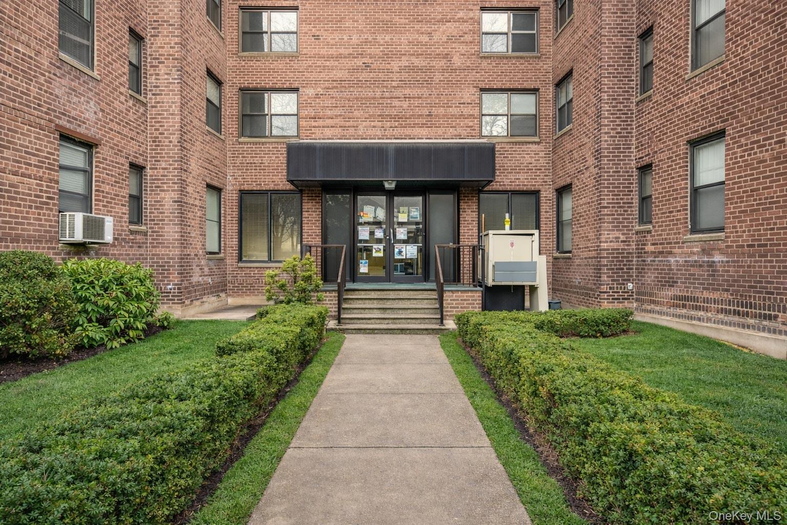 Coop Bragg Brooklyn, NY 11229, MLS-960716-9