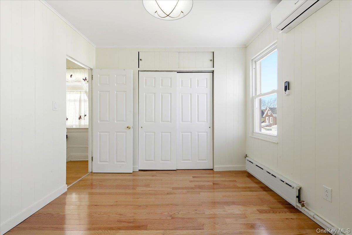 Single Family Manse  Queens, NY 11375, MLS-960720-21