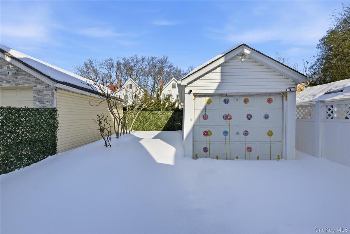 Single Family Manse  Queens, NY 11375, MLS-960720-41