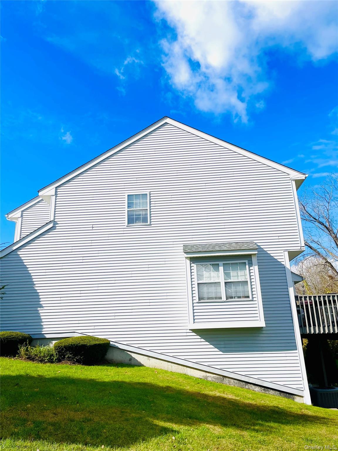 Condo Timberline  Dutchess County, NY 12564, MLS-960733-3