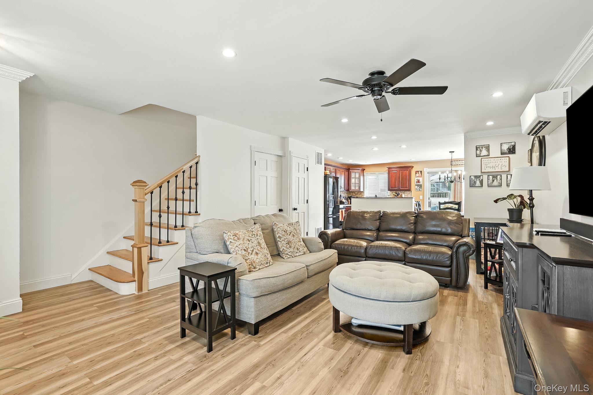 Single Family Swinton  Bronx, NY 10465, MLS-960764-5