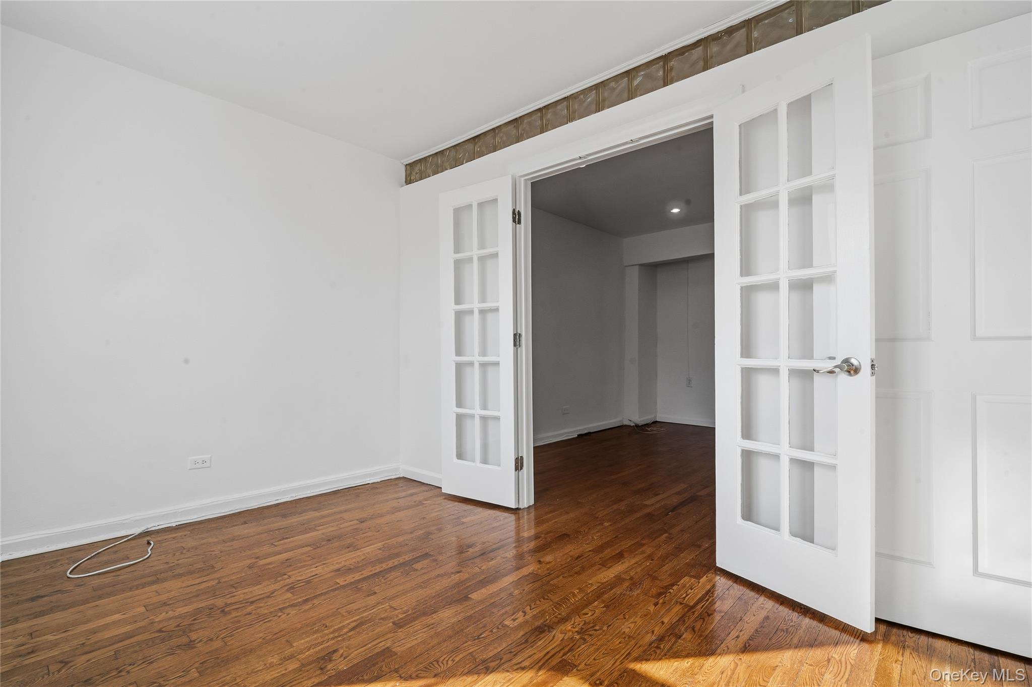 Coop Yellowstone Queens, NY 11374, MLS-960777-10