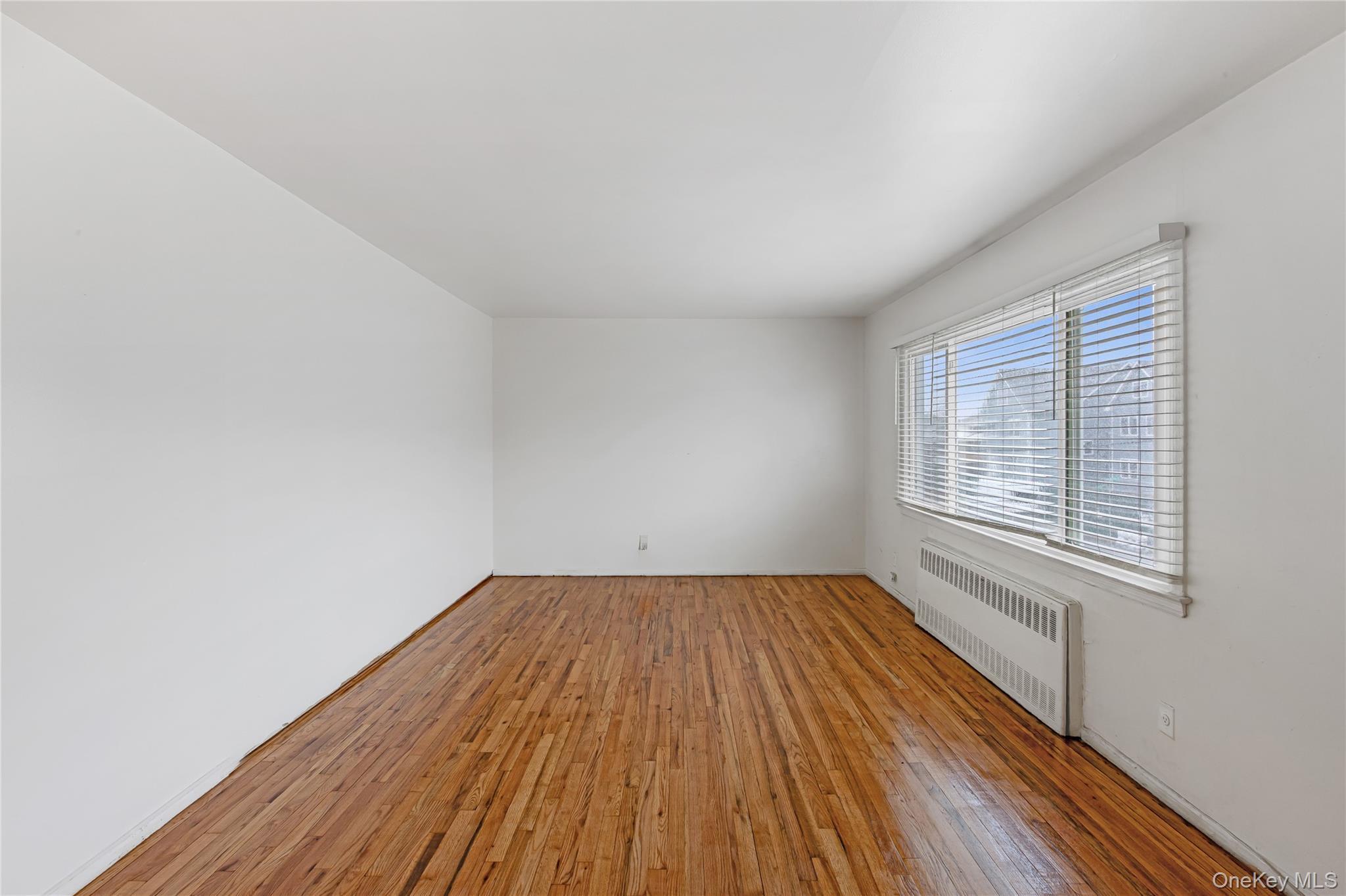 Single Family Bessemund  Queens, NY 11691, MLS-960799-17