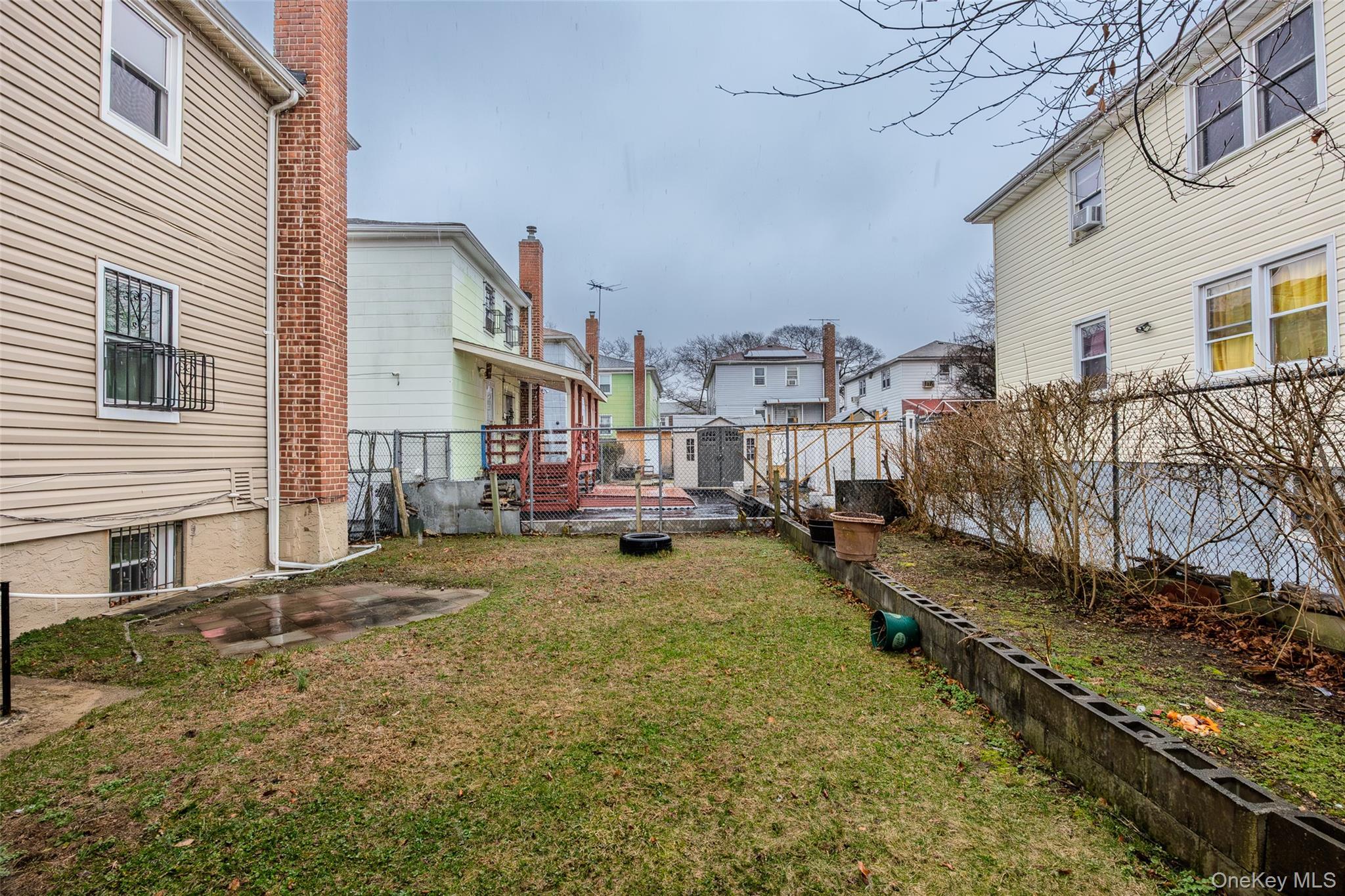 Single Family Bessemund  Queens, NY 11691, MLS-960799-37