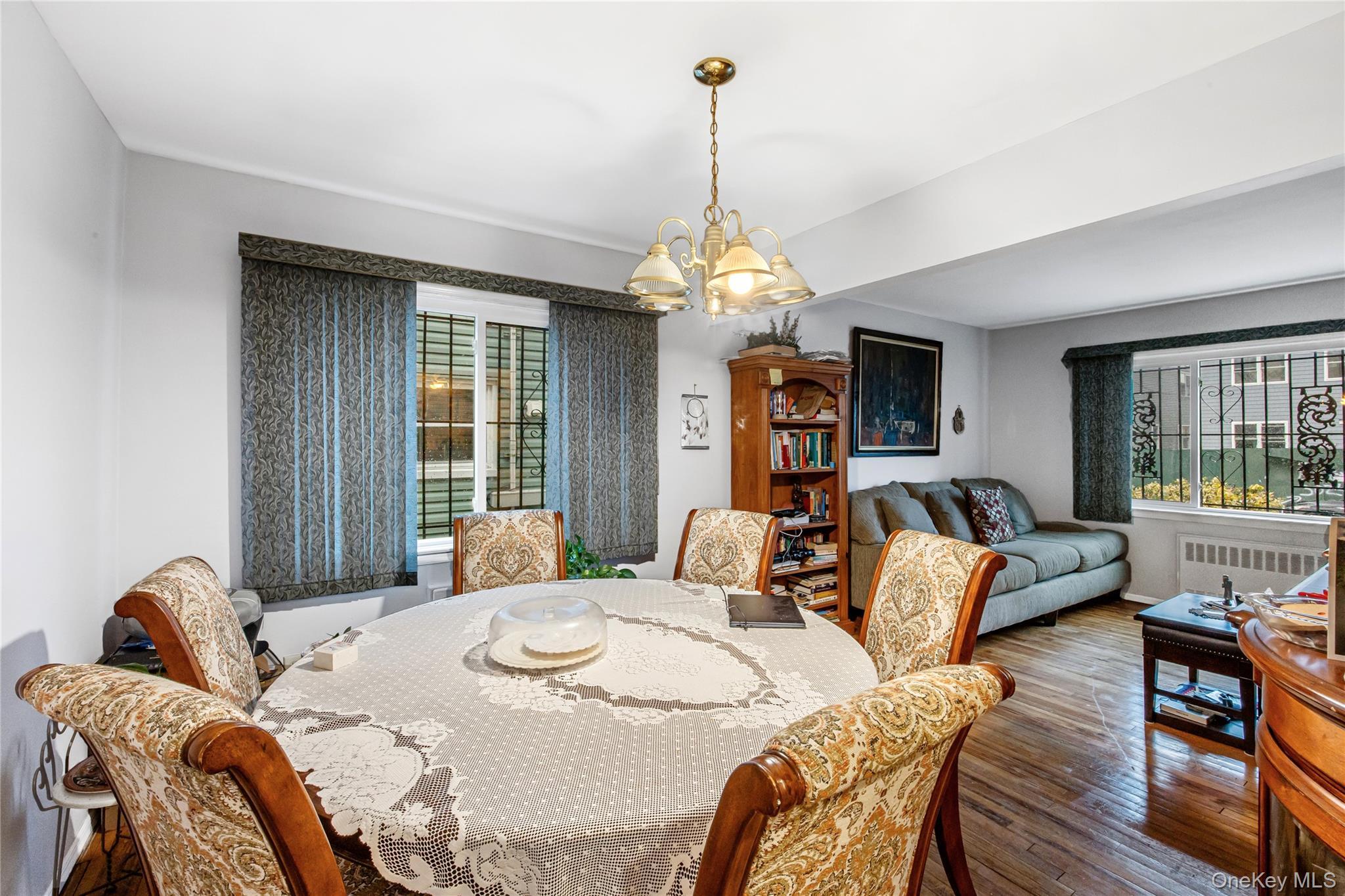 Single Family Bessemund  Queens, NY 11691, MLS-960799-7