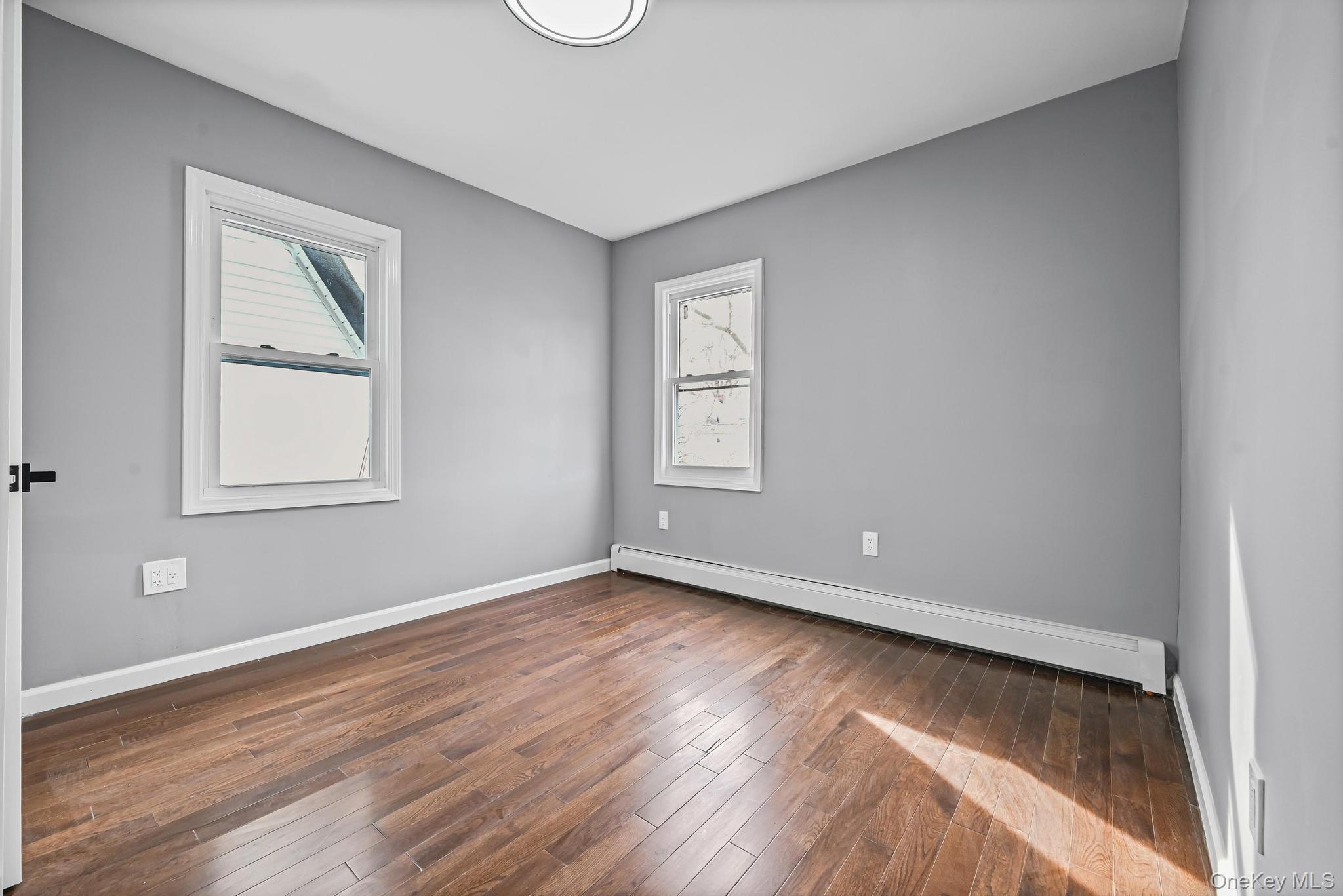 Single Family 202nd  Queens, NY 11412, MLS-960820-28