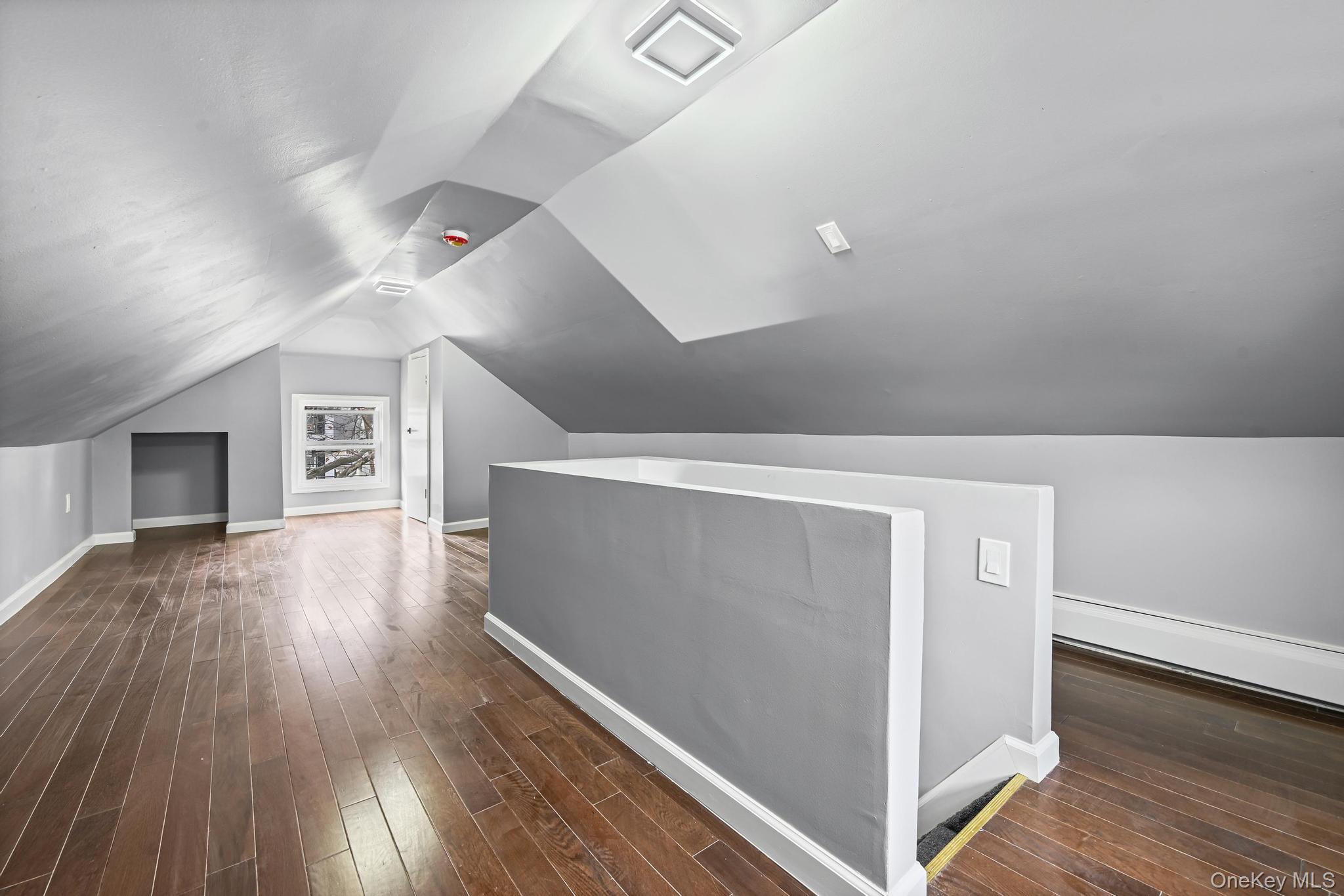 Single Family 202nd  Queens, NY 11412, MLS-960820-33