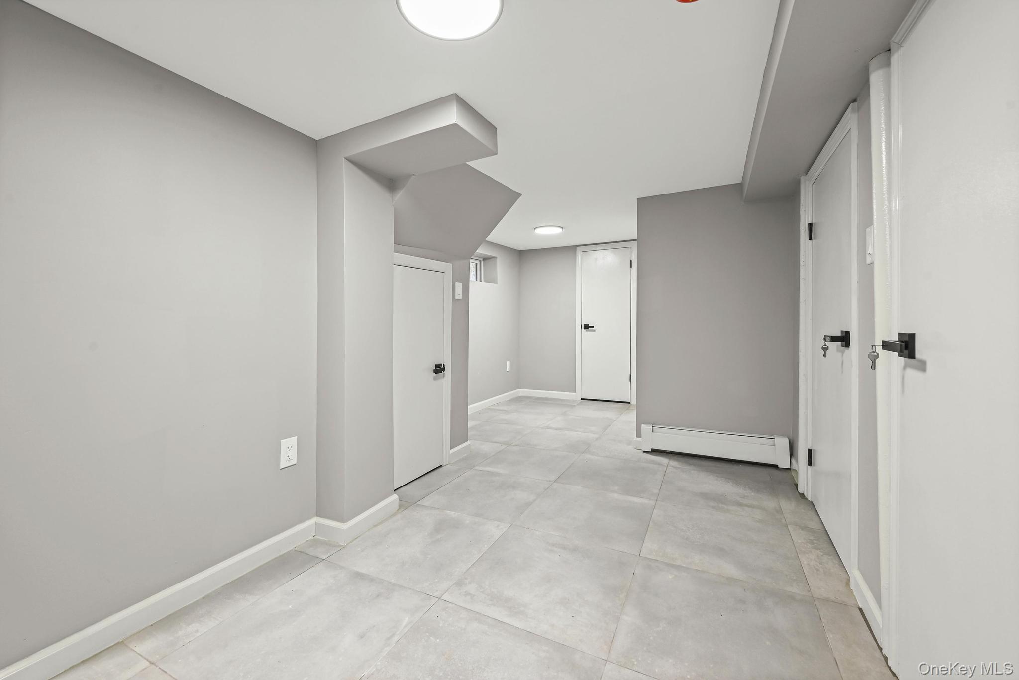 Single Family 202nd  Queens, NY 11412, MLS-960820-38