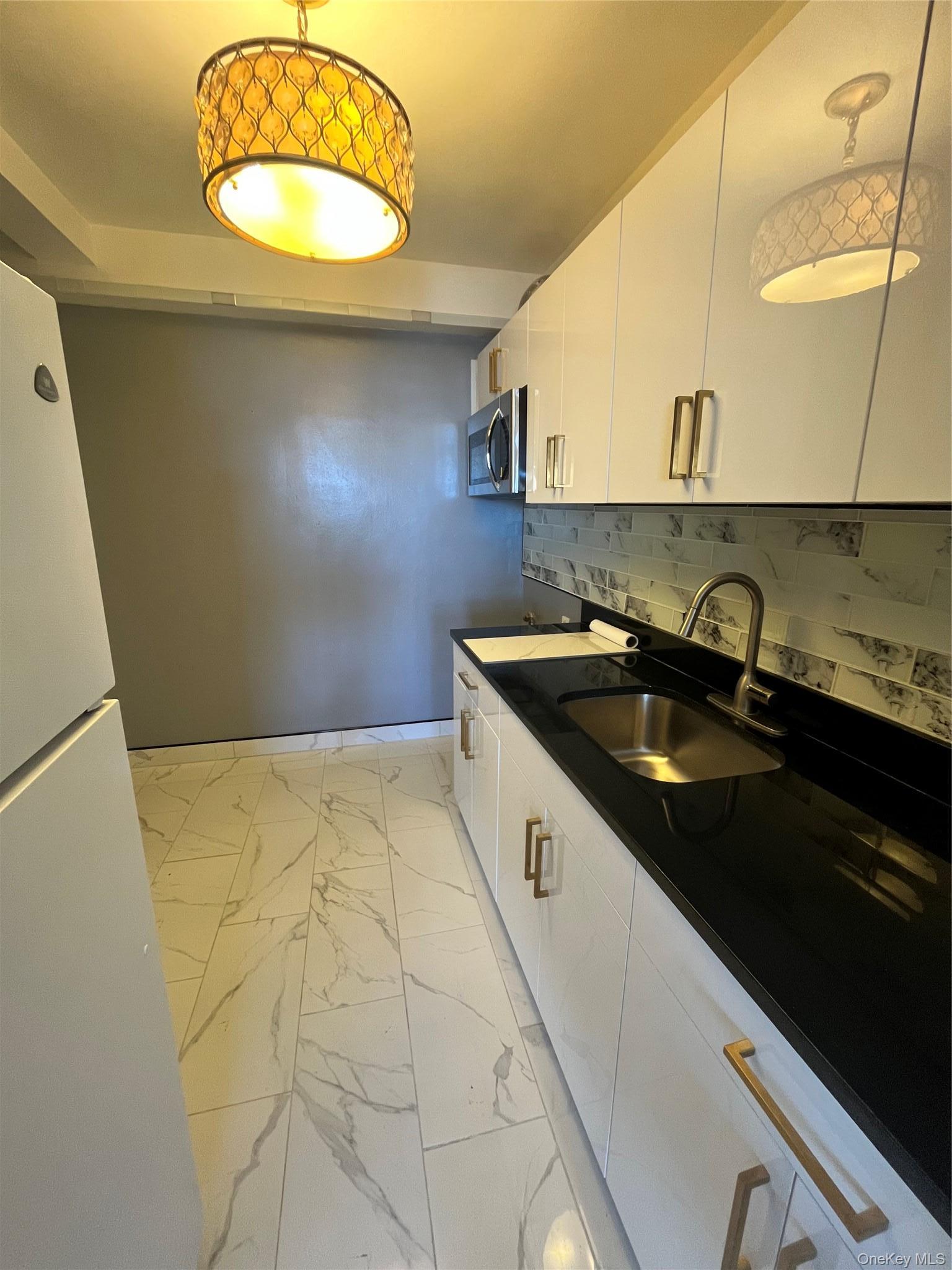 Coop Fordham Hill  Bronx, NY 10468, MLS-960846-2