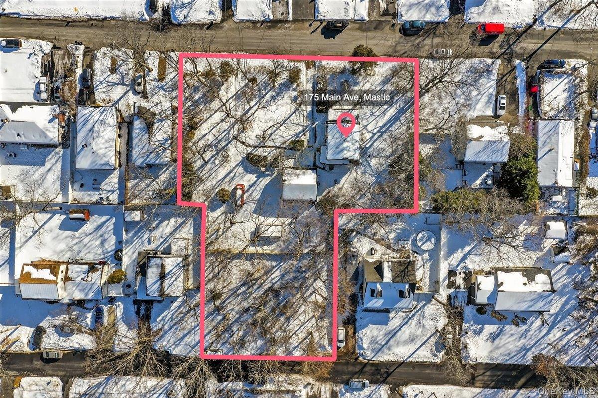 Single Family Main  Suffolk County, NY 11950, MLS-960861-2