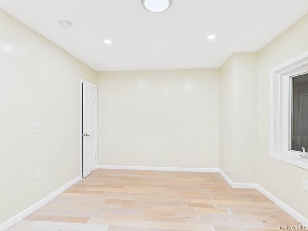 Single Family Curtis  Queens, NY 11369, MLS-960871-25