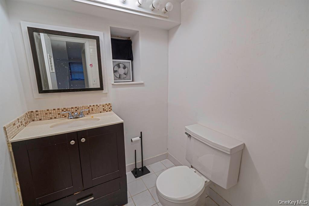 Single Family Sibley  Suffolk County, NY 11746, MLS-960872-14