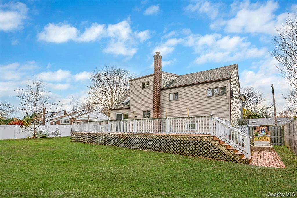 Single Family Sibley  Suffolk County, NY 11746, MLS-960872-3
