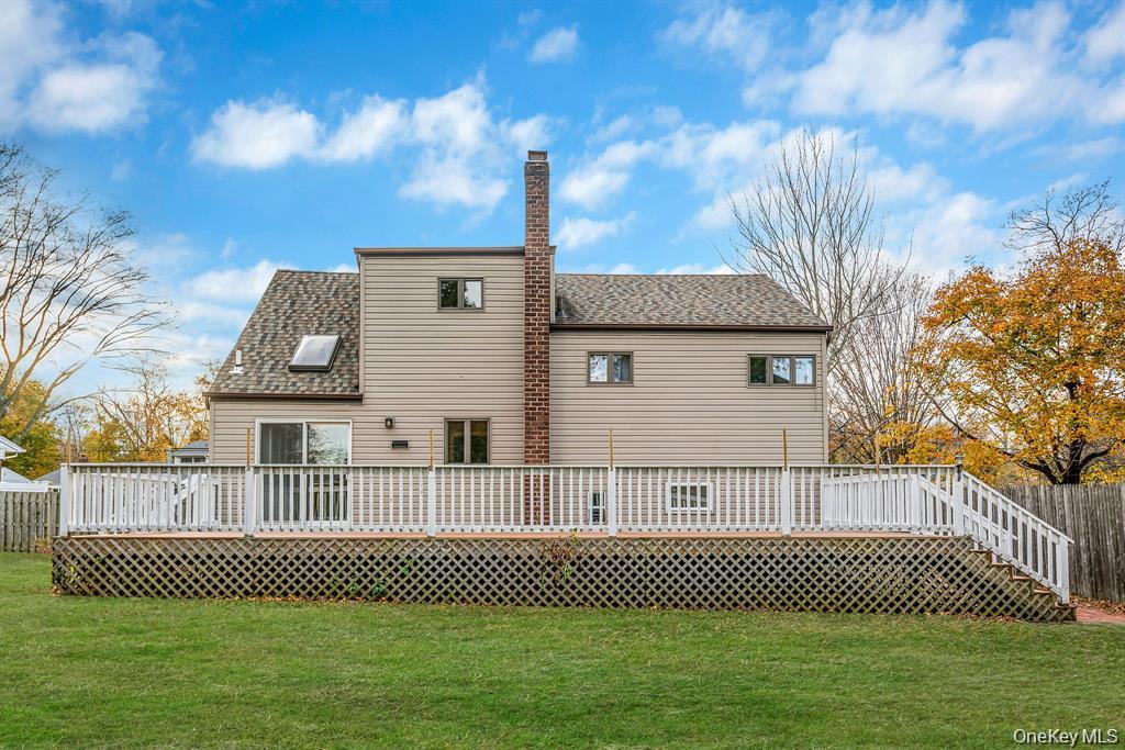Single Family Sibley  Suffolk County, NY 11746, MLS-960872-4