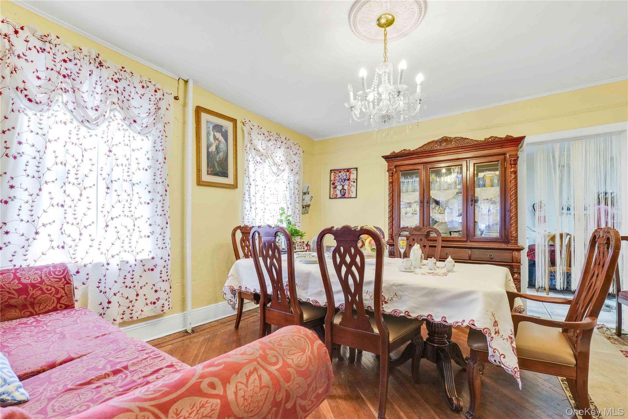 Single Family 229th Street  Queens, NY 11413, MLS-960883-10