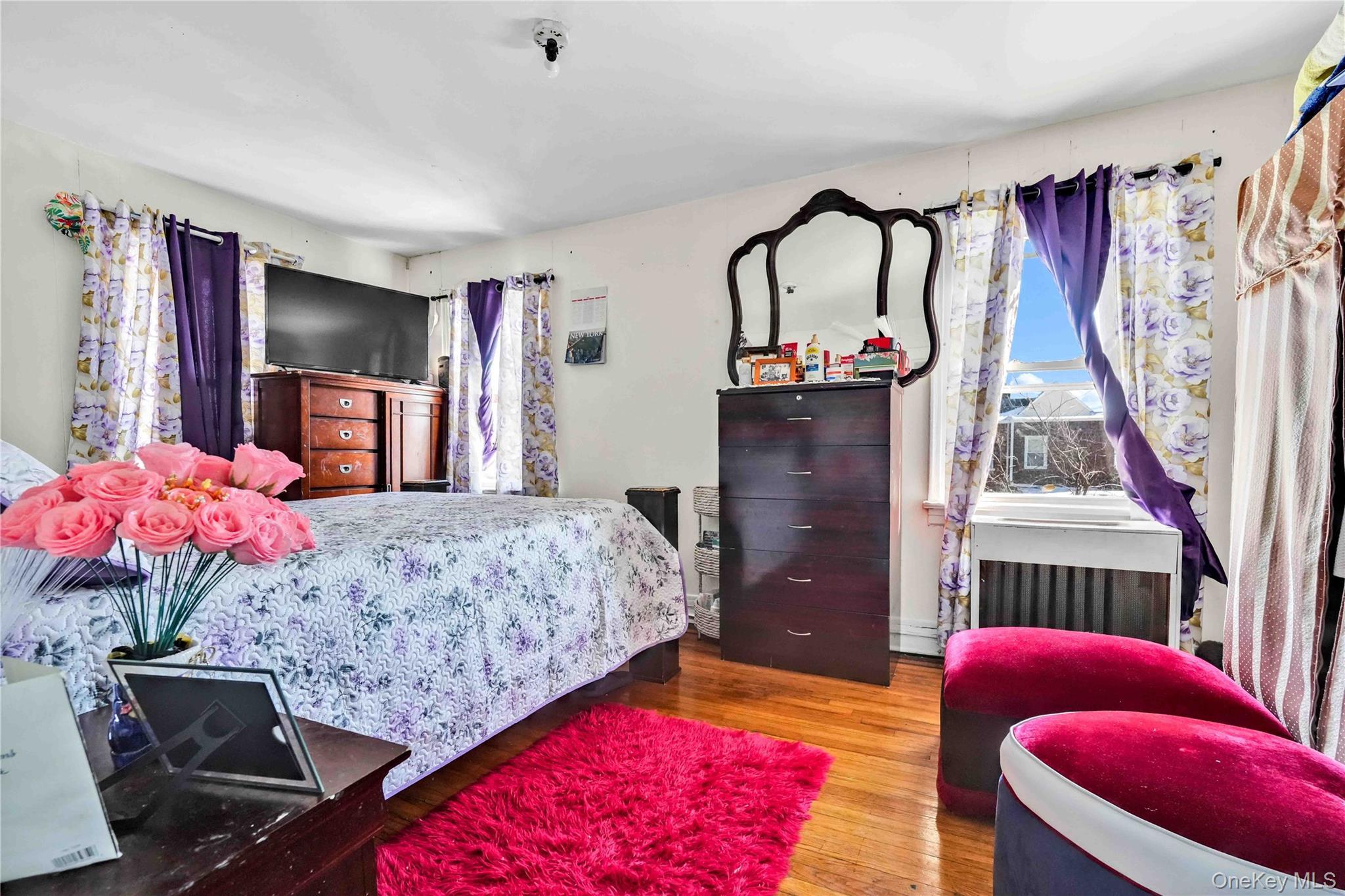 Single Family 229th Street  Queens, NY 11413, MLS-960883-32