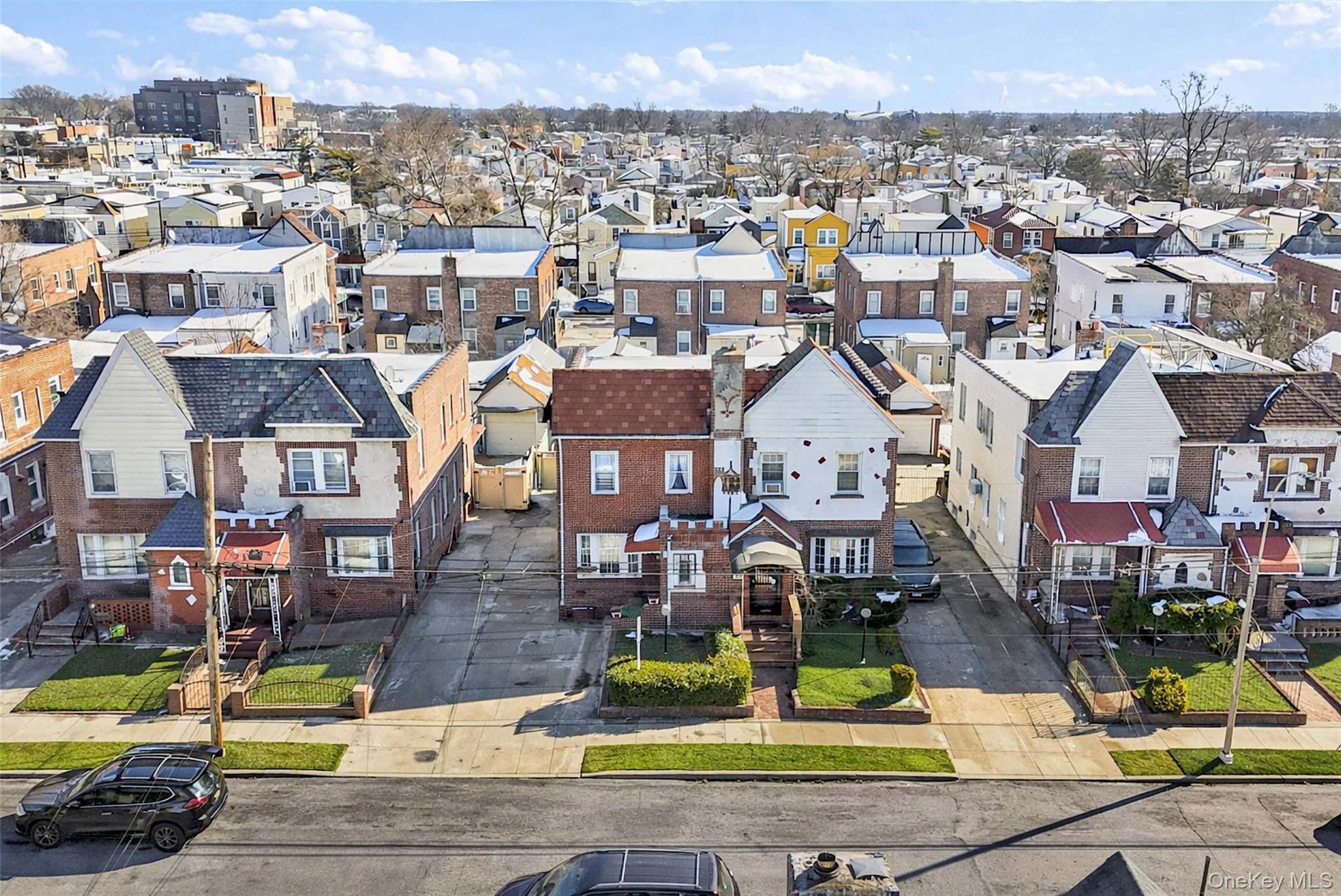 Single Family 229th Street  Queens, NY 11413, MLS-960883-39