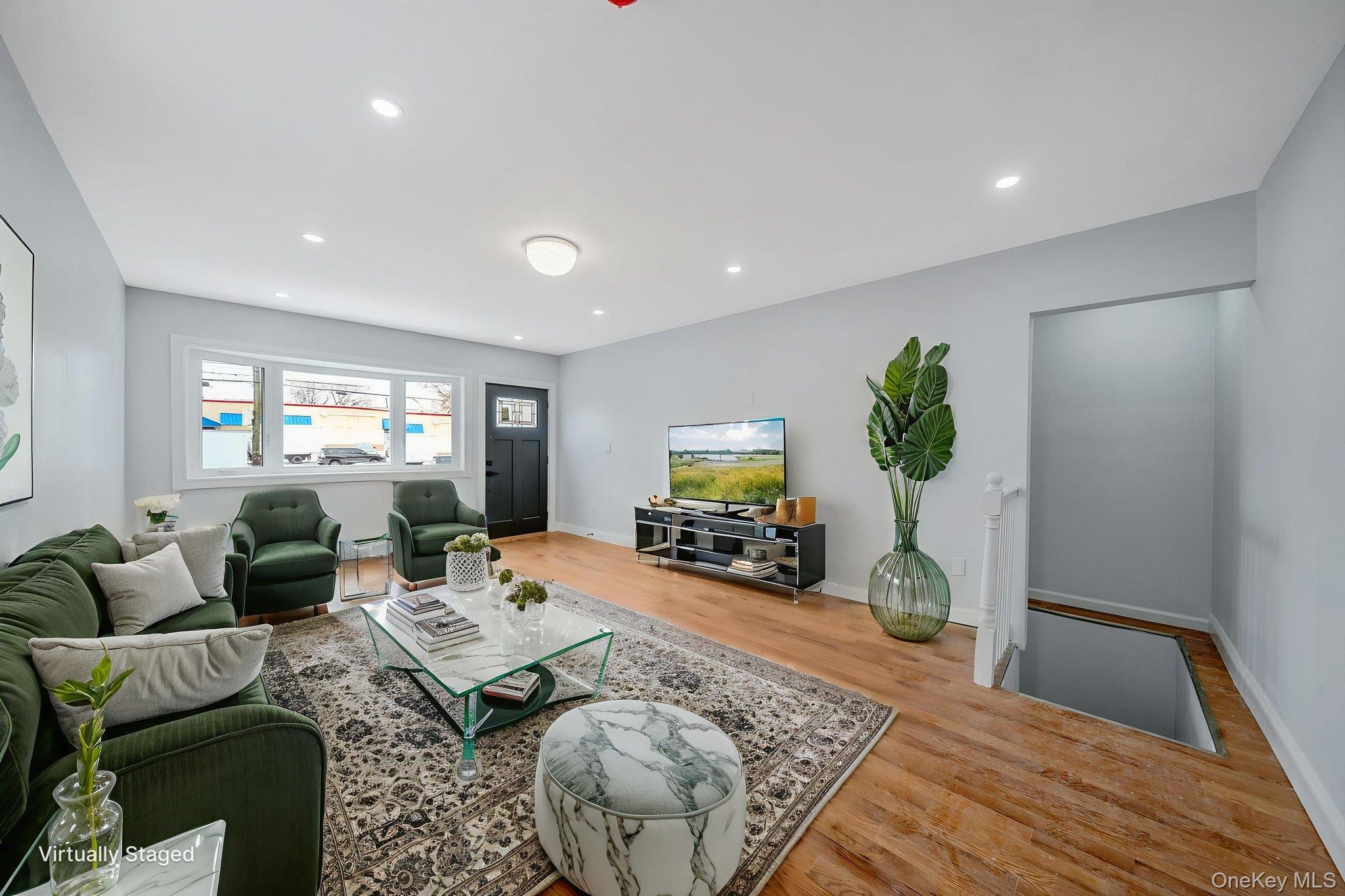 Single Family Rockaway  Brooklyn, NY 11236, MLS-960891-2