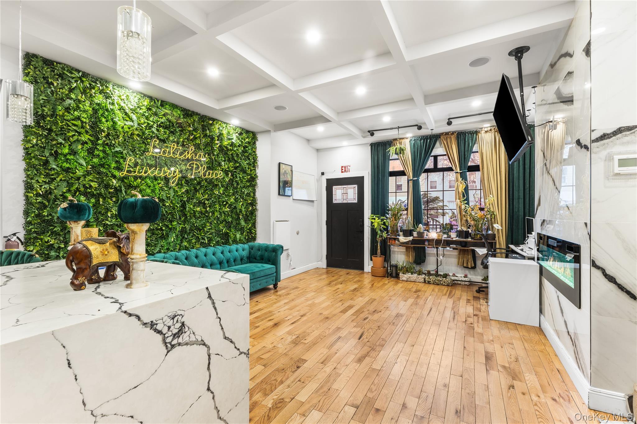 Single Family Essex  Brooklyn, NY 11208, MLS-960899-20