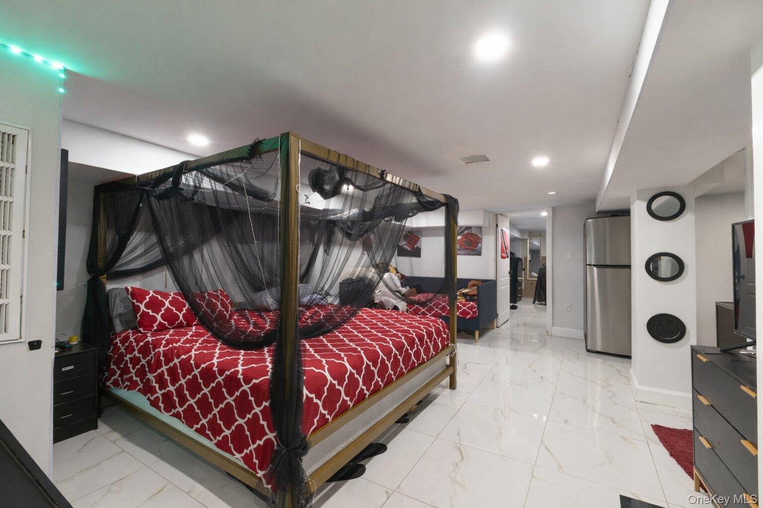 Single Family Essex  Brooklyn, NY 11208, MLS-960899-26