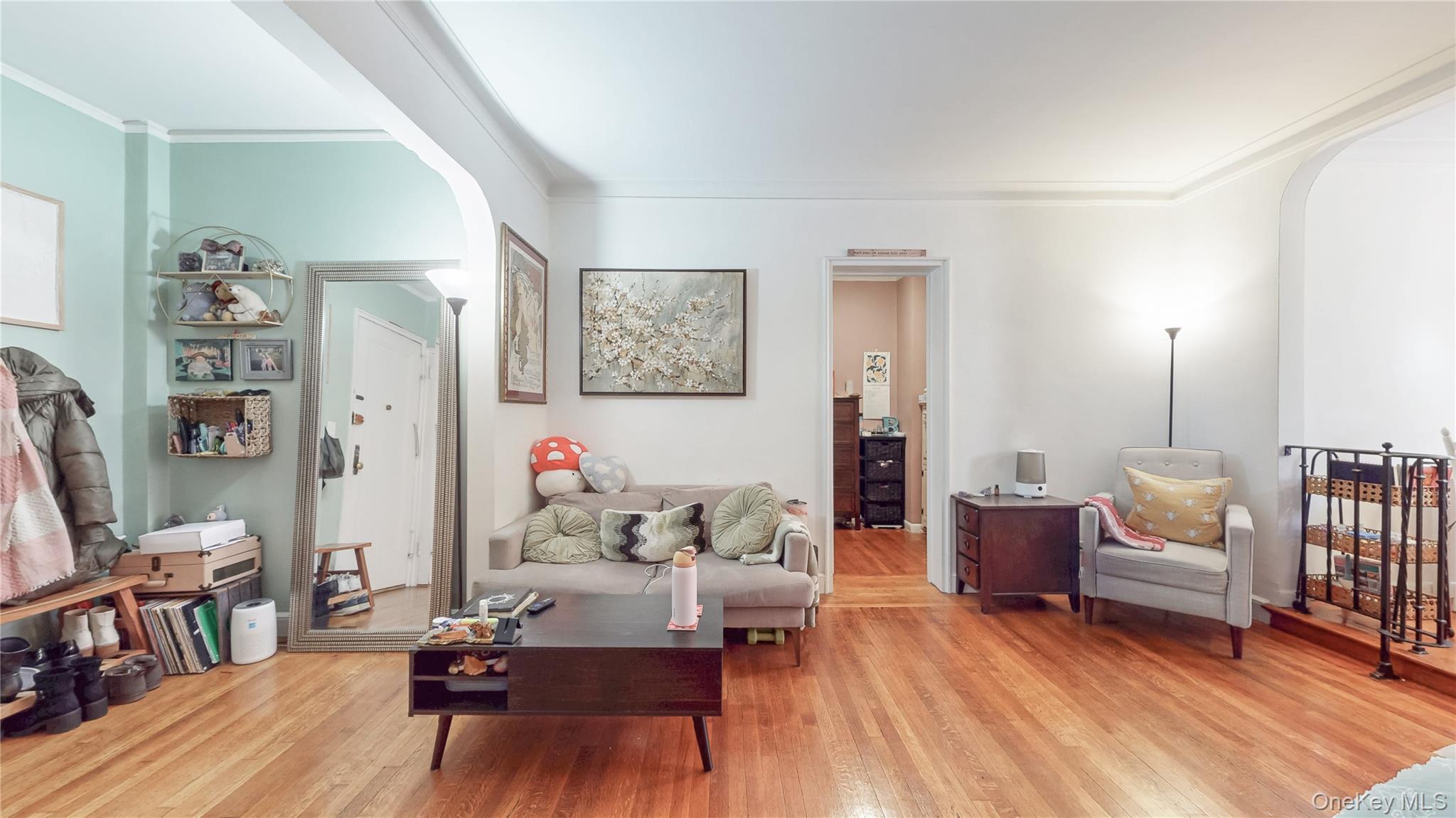 Condo Central  Manhattan, NY 10025, MLS-960901-10