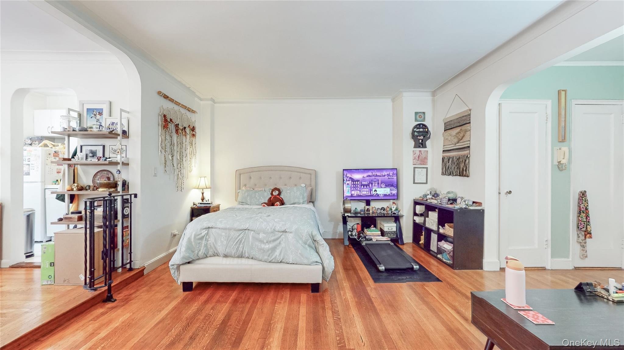 Condo Central  Manhattan, NY 10025, MLS-960901-11