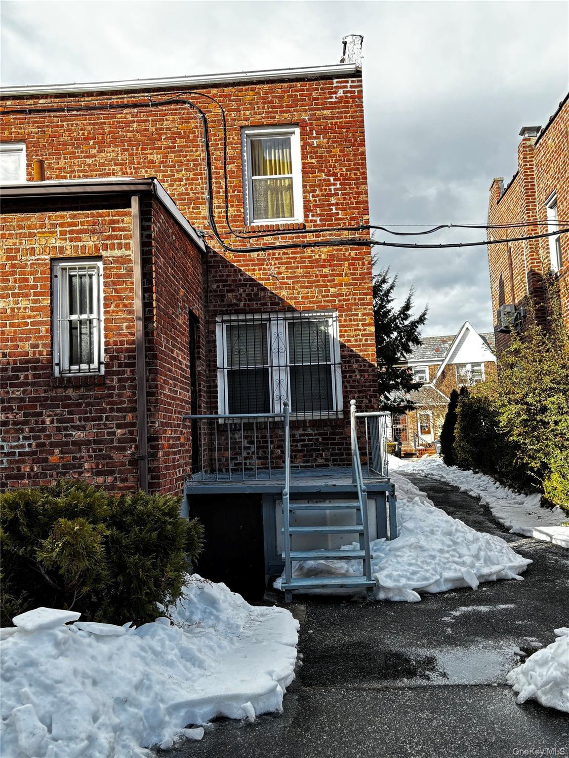 Single Family 68th Queens, NY 11374, MLS-960910-3