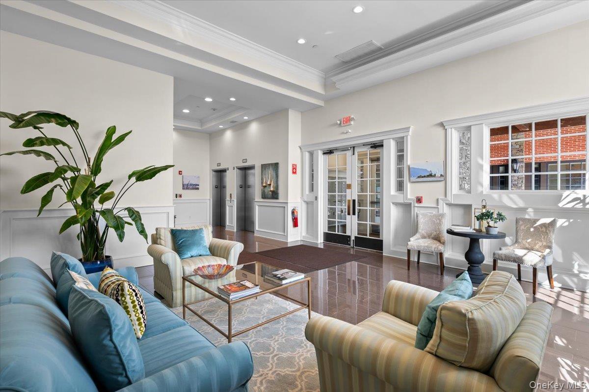 Condo Main  Westchester County, NY 10591, MLS-960916-25