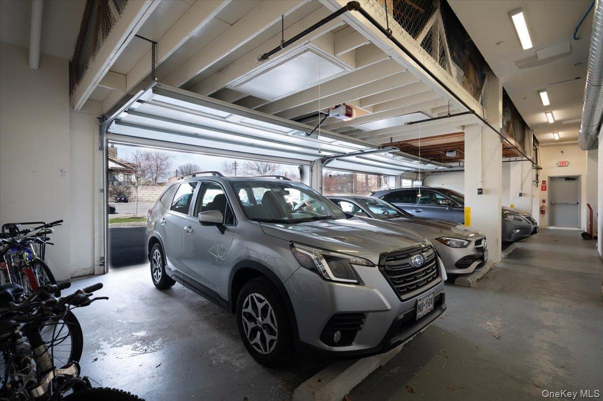 Condo Main  Westchester County, NY 10591, MLS-960916-27