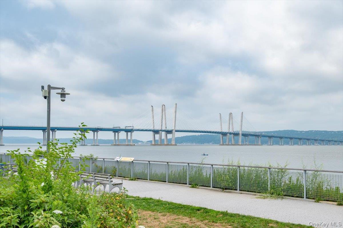 Condo Main  Westchester County, NY 10591, MLS-960916-30