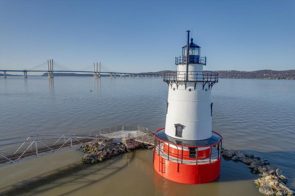 Condo Main  Westchester County, NY 10591, MLS-960916-33