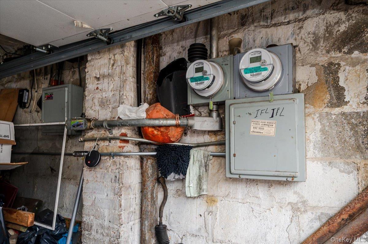 Single Family Bouck  Bronx, NY 10469, MLS-960919-24