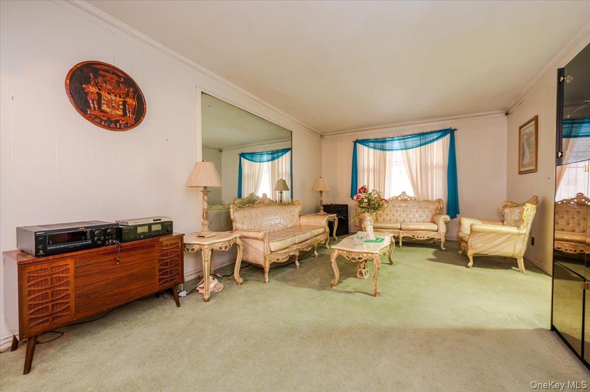 Single Family Bouck  Bronx, NY 10469, MLS-960919-4