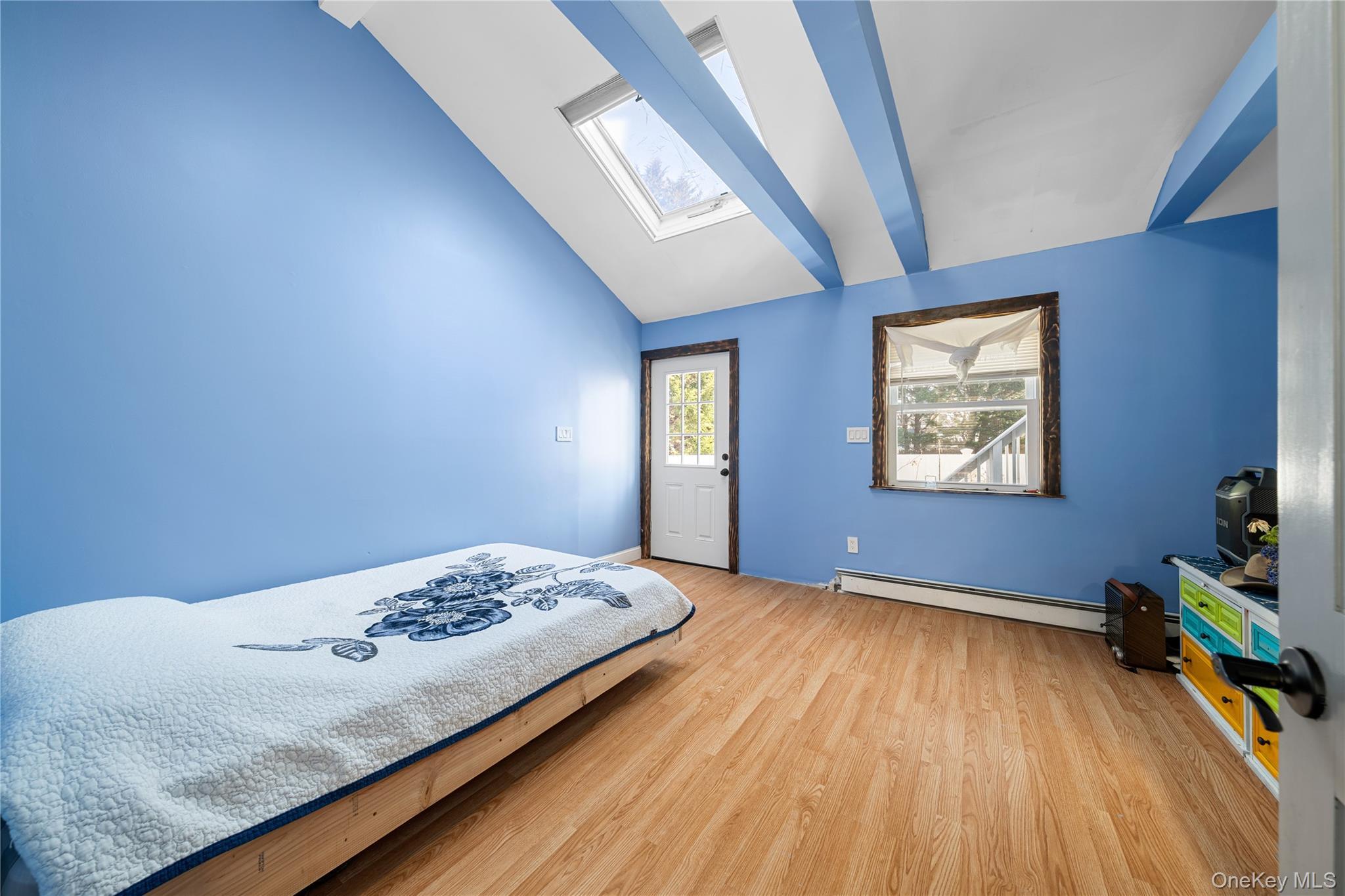 Single Family Revilo  Suffolk County, NY 11967, MLS-960928-12