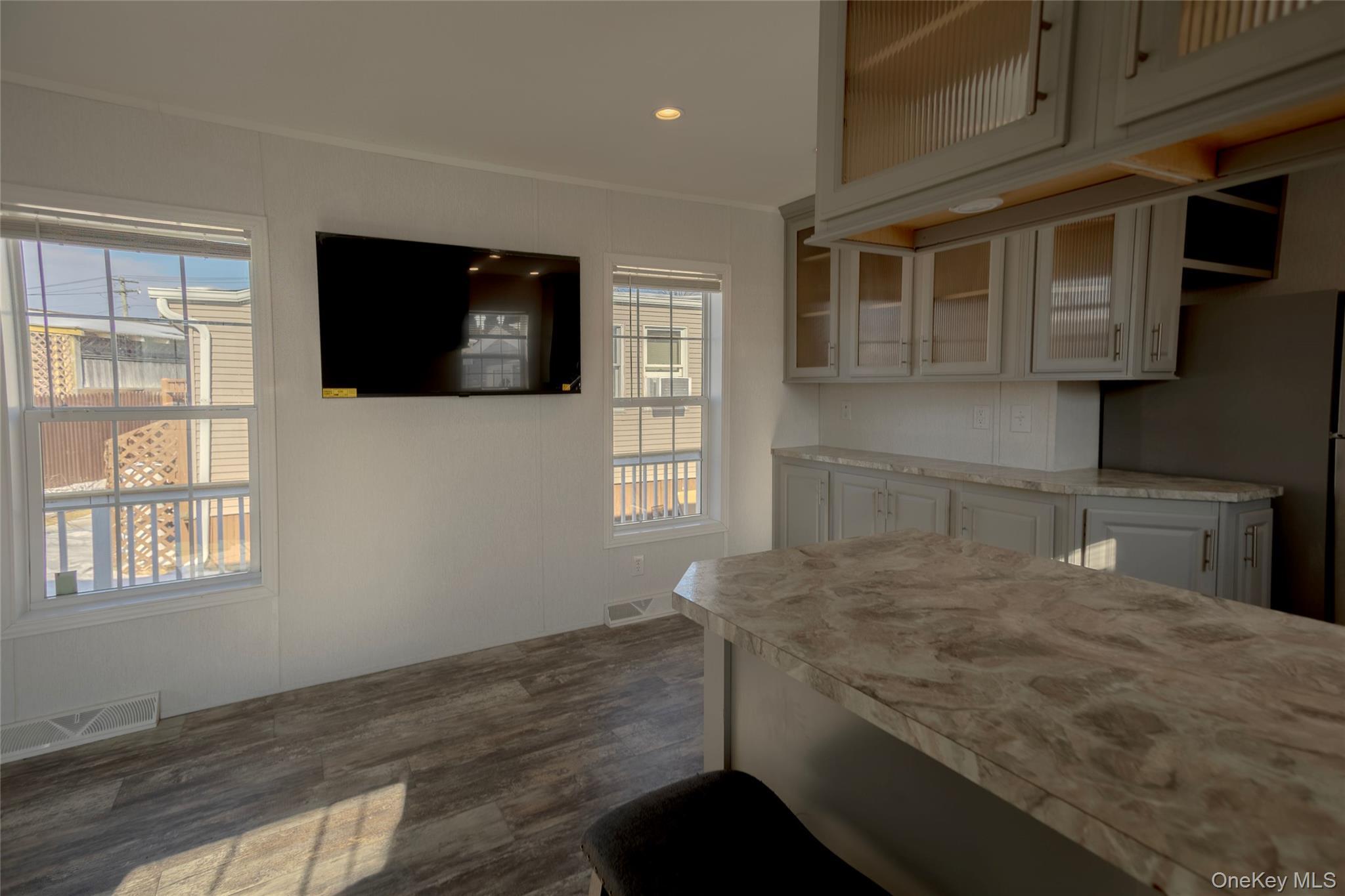 Single Family Main  Suffolk County, NY 11751, MLS-960929-6