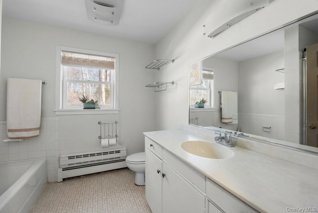 Single Family Shore Drive  Suffolk County, NY 11733, MLS-960930-17