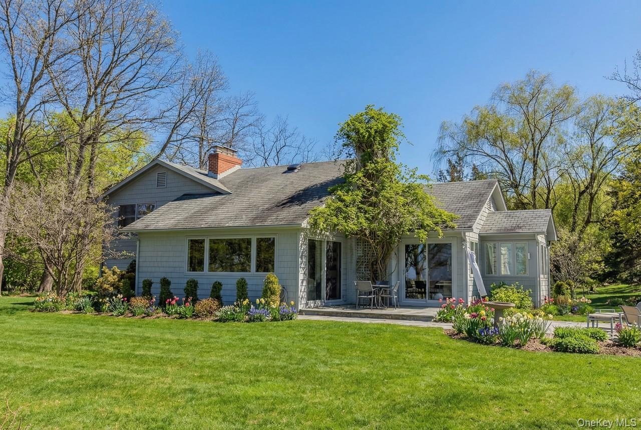Single Family Shore Drive  Suffolk County, NY 11733, MLS-960930-21