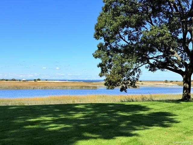 Single Family Shore Drive  Suffolk County, NY 11733, MLS-960930-42