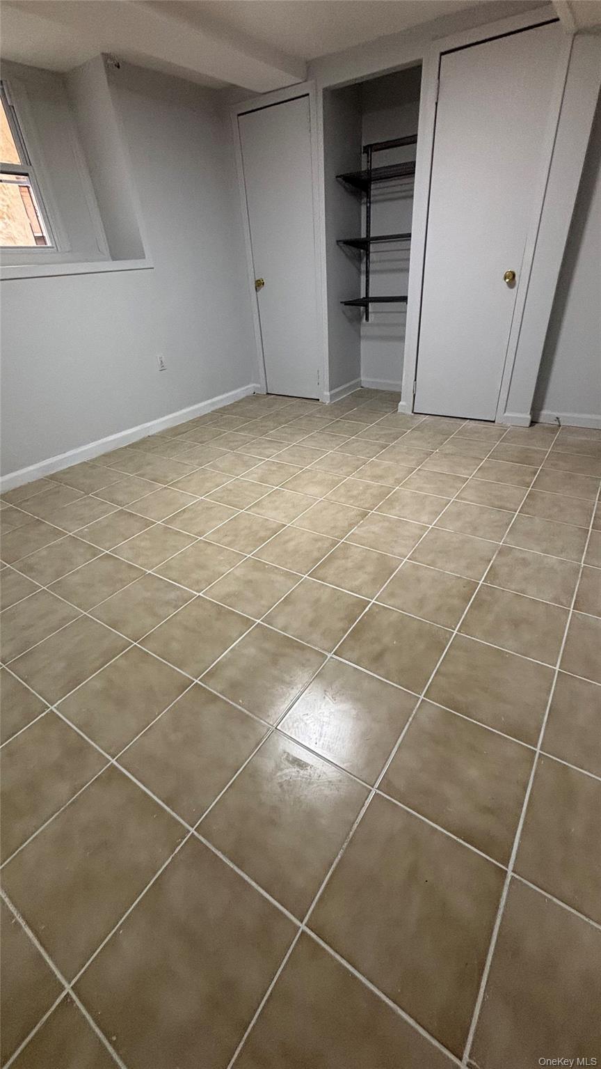 Apartment E 172nd Street Bronx, NY 10472, MLS-960947-4
