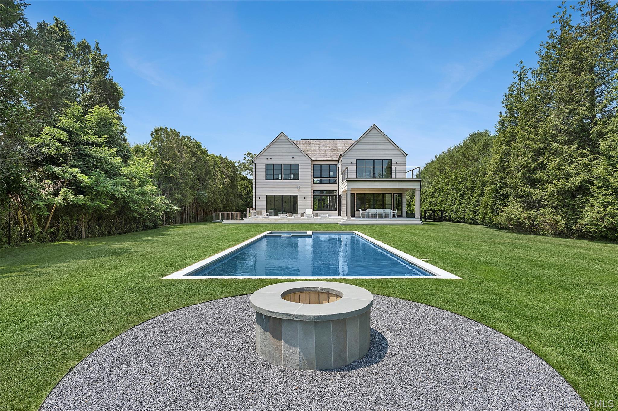 Single Family Tuckahoe Lane  Suffolk County, NY 11968, MLS-960949-29