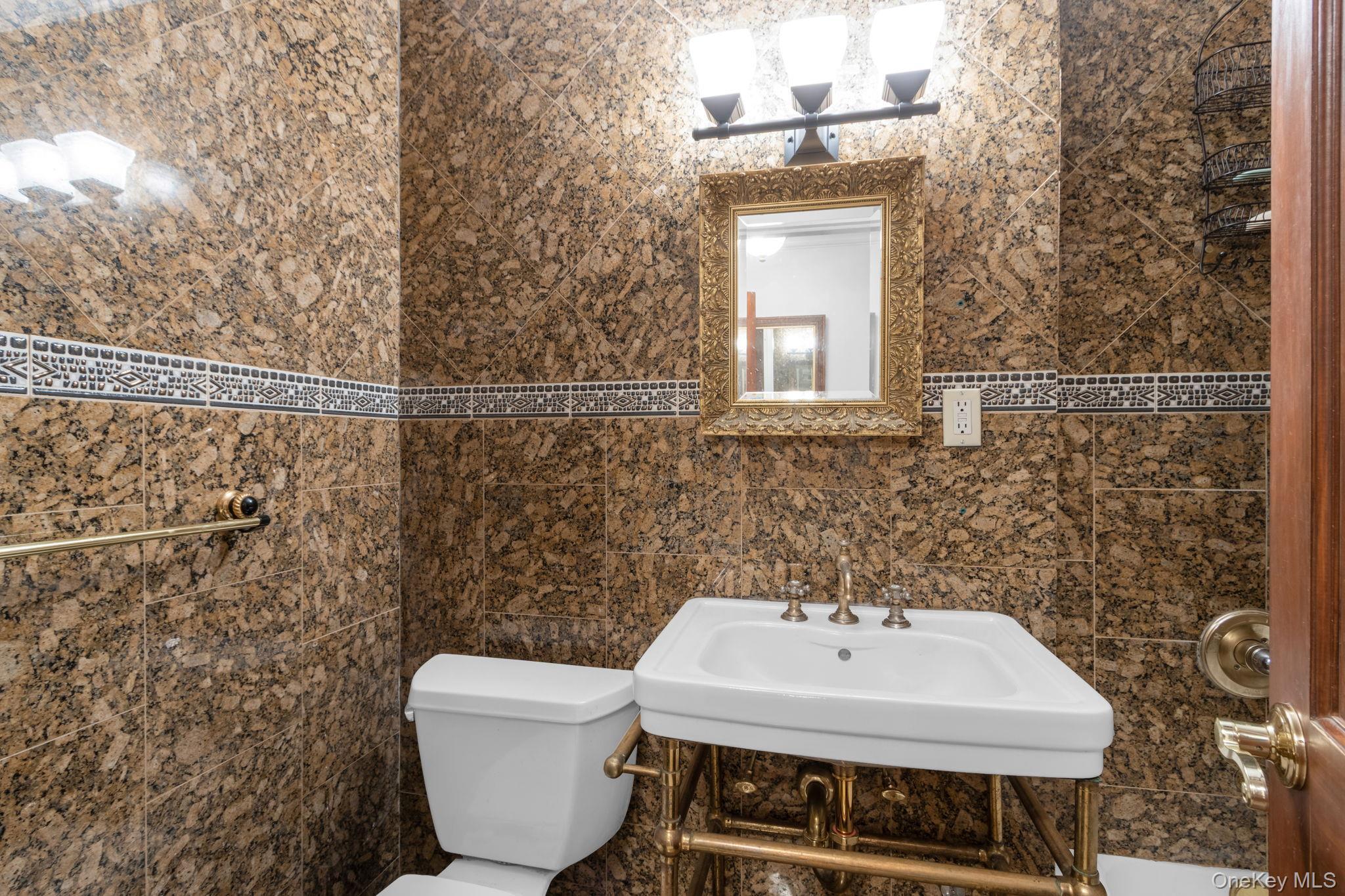 Coop 215th  Manhattan, NY 10034, MLS-960955-12